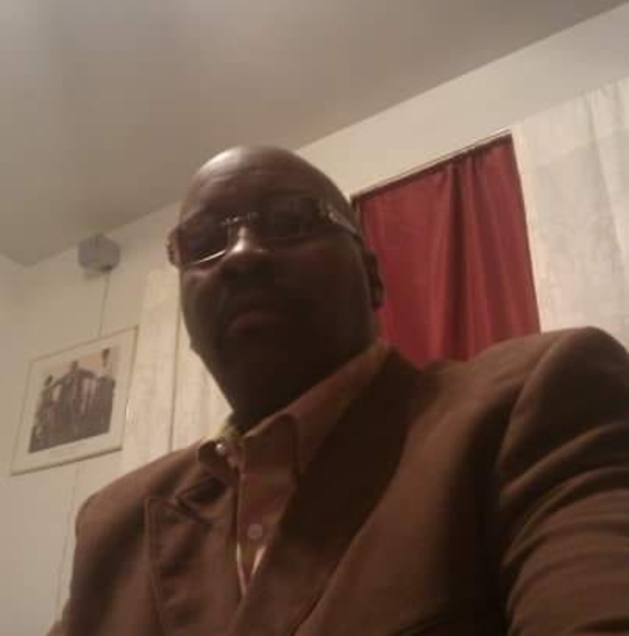 Profile Picture of Thomas Brown-bey (@themoor) on Poshmark