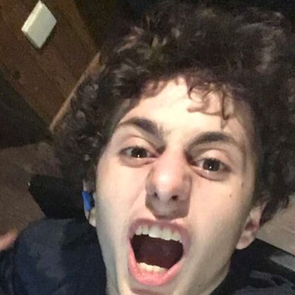 Profile Picture of Dylan Depietro (@sneakers_d) on Poshmark