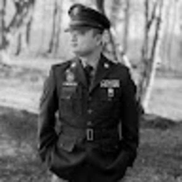 Profile Picture of John Owen (@johnowen653) on Poshmark