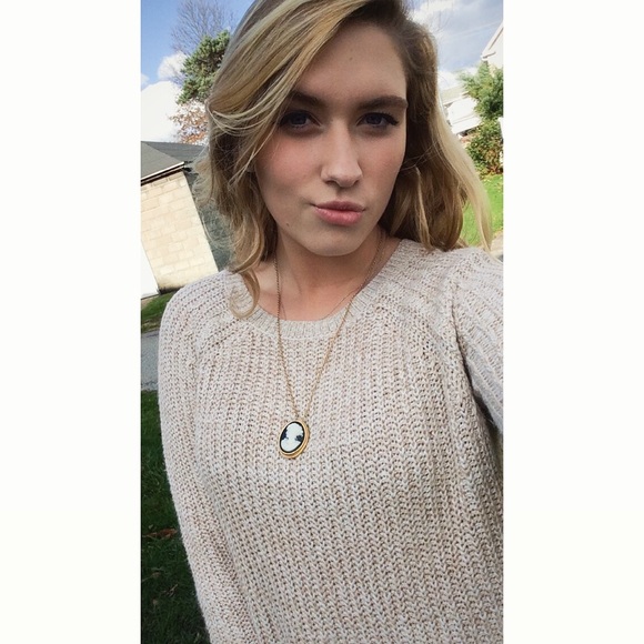 Profile Picture of Marissa Mcsheffery (@missanne428) on Poshmark