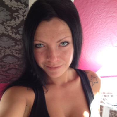 Profile Picture of Sabrina Schaffer (@WobBrina) on Twitter