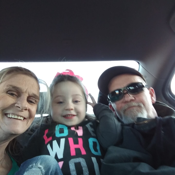 Profile Picture of Zilphia Foxworth (@zillyiam) on Poshmark