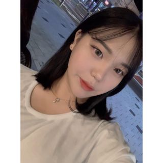 Profile Picture of 임아영 (@&) on Facebook