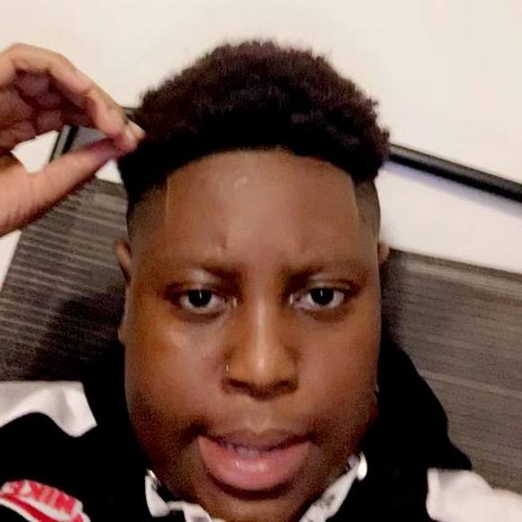 Profile Picture of James Bethea (@jayjaybad) on Poshmark