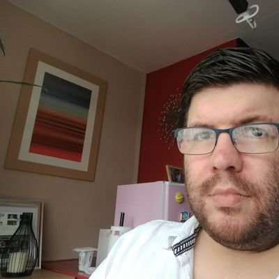 Profile Picture of Mikee (@MikeeP1981) on Twitter