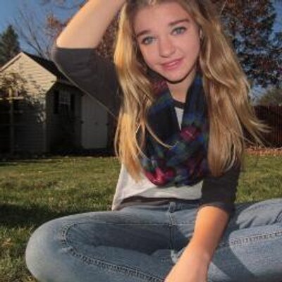 Profile Picture of Rachael Healey (@rachael_rach413) on Twitter