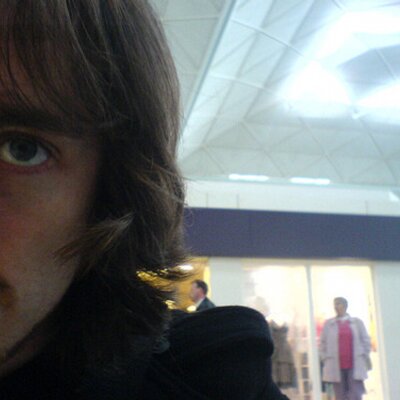 Profile Picture of Stuart Findlay (@stuebbie) on Twitter