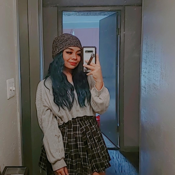 Profile Picture of Beatriz Delgado (@beatrizdelgado) on Poshmark