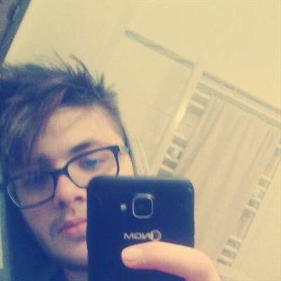 Profile Picture of Michael Pennisi (@PennisiMichael) on Twitter