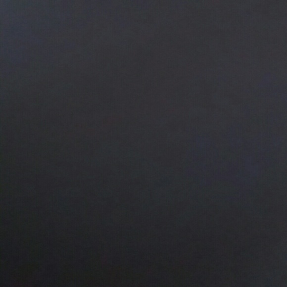 Profile Picture of Emma Nansen (@emmanansen) on Poshmark