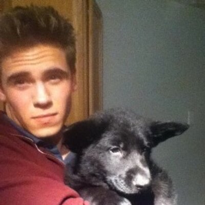 Profile Picture of Chris Farnam (@FagnumPi) on Twitter