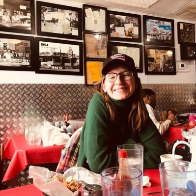 Profile Picture of Eleanor Hahn (@eleanorhahn) on Twitter