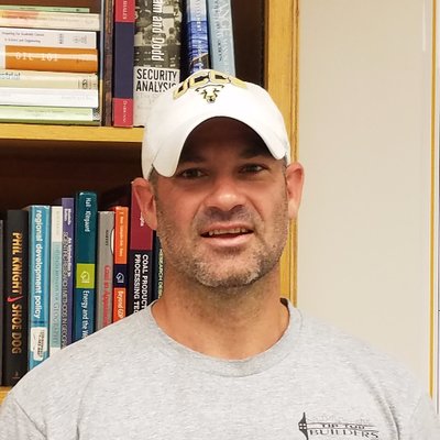 Profile Picture of Devin Moeller (@DevinJMoeller) on Twitter