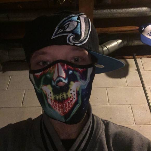 Profile Picture of Zachary Marcotte (@zachda45) on Poshmark