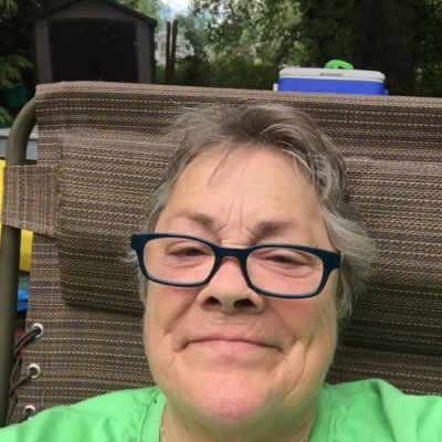 Profile Picture of Barbara Gilman (@dogparklady1) on Twitter