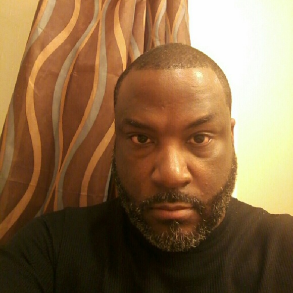 Profile Picture of Kevin Jefferson (@bmaggic1) on Poshmark