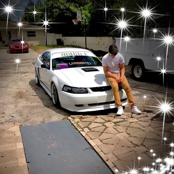 Profile Picture of Gabriel Pedroso (@gabrielpedroso) on Poshmark