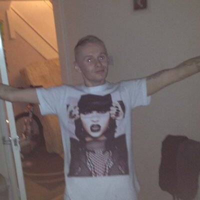 Profile Picture of Andrew Diggle (@adiggle1990) on Twitter