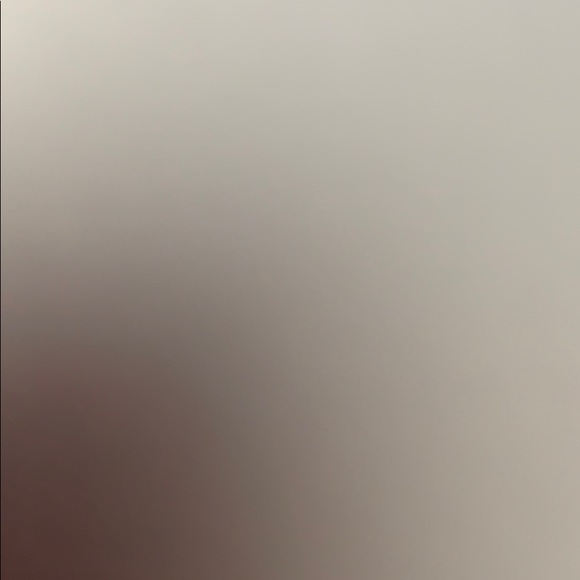 Naomi Samuel - Poshmark Profile Picture of Naomi Samuel (@nts07) on Poshmark