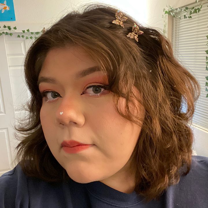 Profile Picture of laura (@.lauries) on Tiktok