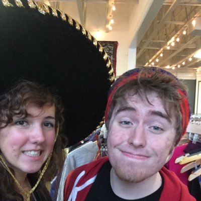 Profile Picture of Jenna Ahern (@ball3rbabe) on Twitter