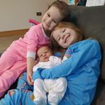 Profile Picture of Laura Devaney (@laura.swords) on Instagram