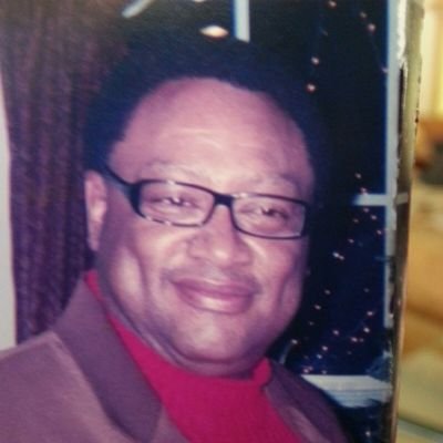 Profile Picture of Ernest Brewer Jr (@momobrewer) on Twitter