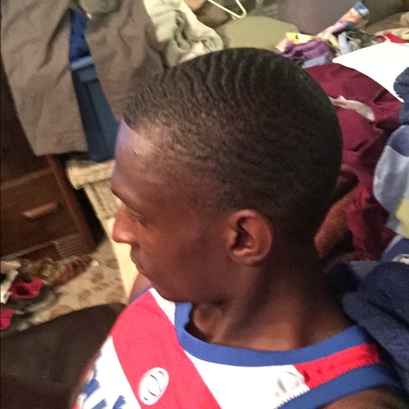 Profile Picture of Josh Wade (@jwade94) on Poshmark