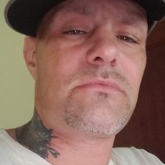 Profile Picture of Michael Risley887 (@michaelrisley0) on Tiktok