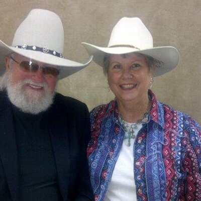 Profile Picture of Nancy Brafford (@barnyardqueen) on Twitter