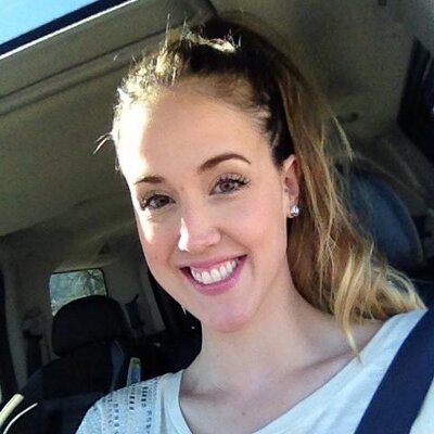 Profile Picture of Danielle Roche (@roched1987) on Twitter