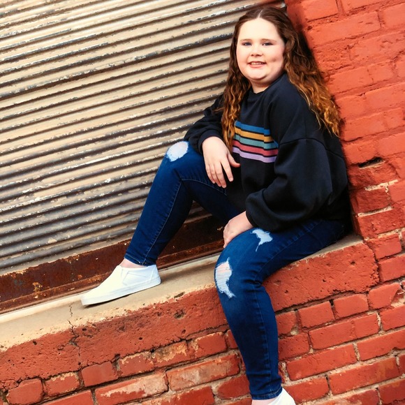 Derby Darling - Poshmark Profile Picture of Derby Darling (@derbydarling) on Poshmark