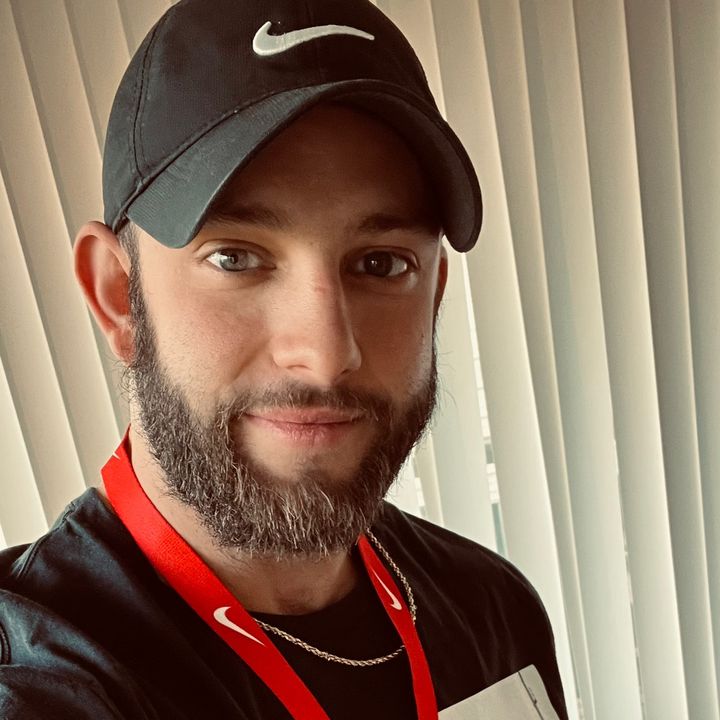 Profile Picture of Adam Ray (@adamrayray878) on Tiktok