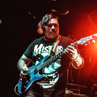 Profile Picture of Edward Martinez (@EdCloudCo) on Twitter