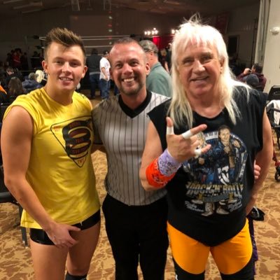 Profile Picture of Tommy Phillips (@thefitreferee) on Twitter