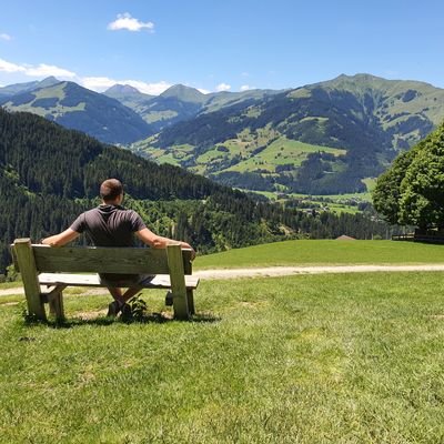 Dávid Gulyás-Hora - Twitter Profile Picture of Dávid Gulyás-Hora (@GulyasHora) on Twitter