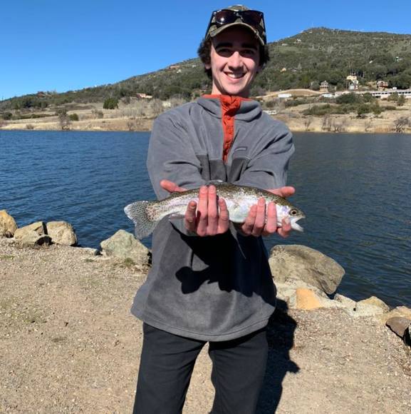 Profile Picture of Hunter Yates (@hunterjyates) on Poshmark