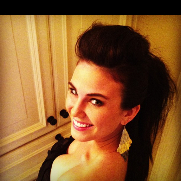 Profile Picture of Ashleigh Scordas (@ashlau) on Poshmark