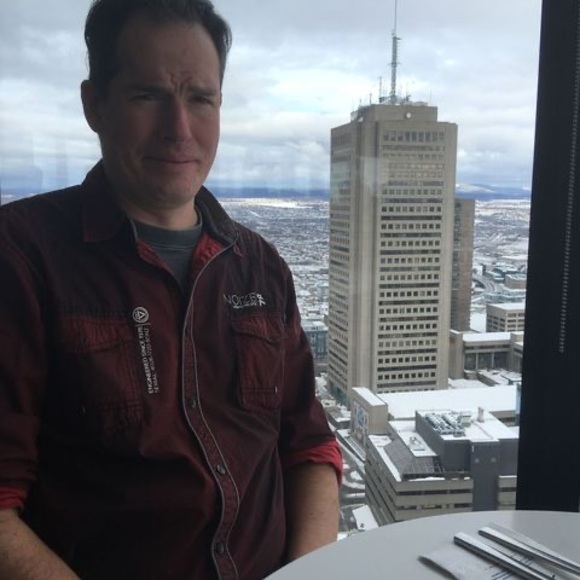 Profile Picture of Danny Boucher (@dannyboucher919) on Poshmark