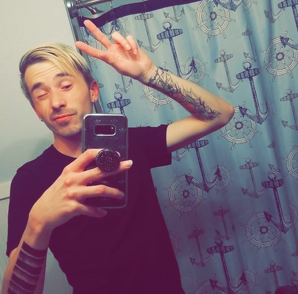 Profile Picture of Kyle Huntley (@pandemic1) on Poshmark
