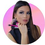 Profile Picture of Lisa Gomes (@shining_cornermakeup) on Instagram