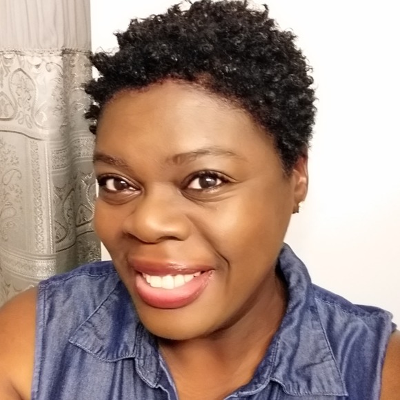 Profile Picture of Latesha Graham (@tesha1977) on Poshmark