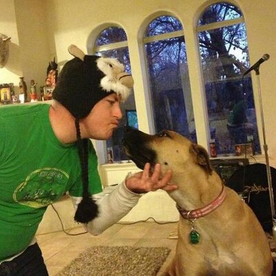 Profile Picture of AshleyFloyd (@AshleyFloyd) on Twitter