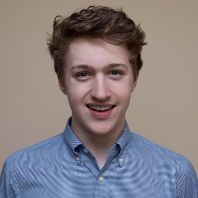 Profile Picture of Charlie (@NicholsMitzi) on Twitter