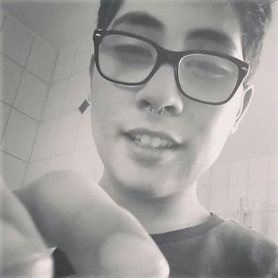 Profile Picture of Joshua Toribio (@JNegativo) on Twitter