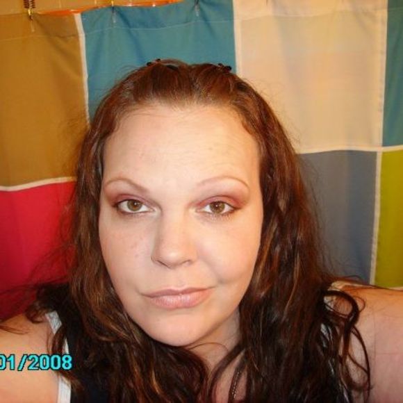 Profile Picture of Amy Michaud (@pepsiamy) on Poshmark