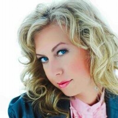 Profile Picture of V. Molnár Judit (@vmolnarjudit) on Twitter