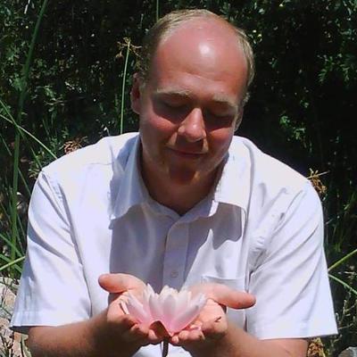 Profile Picture of Aaron M. Weis (@DCBotanicals) on Twitter