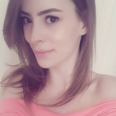 Profile Picture of Zina Khemakhem (@zinakhemakhem) on Twitter