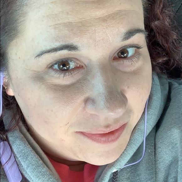 Profile Picture of Jessica Kirby (@jkirby2088) on Poshmark